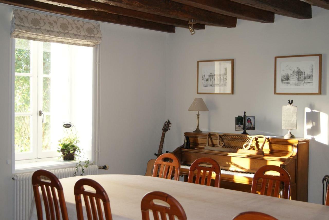 Bed and Breakfast La Bihourderie Azay-sur-Indre Exterior foto